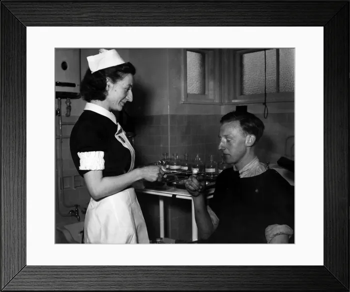 Framed Print : Sister Anne Davies of the Port Medical Service in Dents Wharf Framed Print : Sister Anne Davies of the Port Medical Service in Dents Wharf