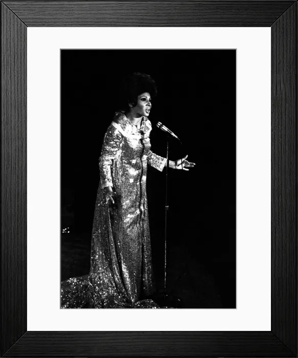 Framed Print : Shirley Bassey performing on stage in concert at Newcastle City Hall 30th April 1971 Framed Print : Shirley Bassey performing on stage in concert at Newcastle City Hall 30th April 1971