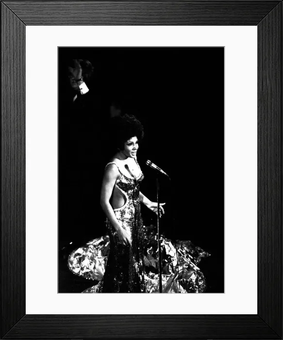 Framed Print : Shirley Bassey performing on stage in concert at Newcastle City Hall 30th April 1971 Framed Print : Shirley Bassey performing on stage in concert at Newcastle City Hall 30th April 1971