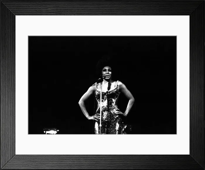 Framed Print : Shirley Bassey performing on stage in concert at Newcastle City Hall 30th April 1971