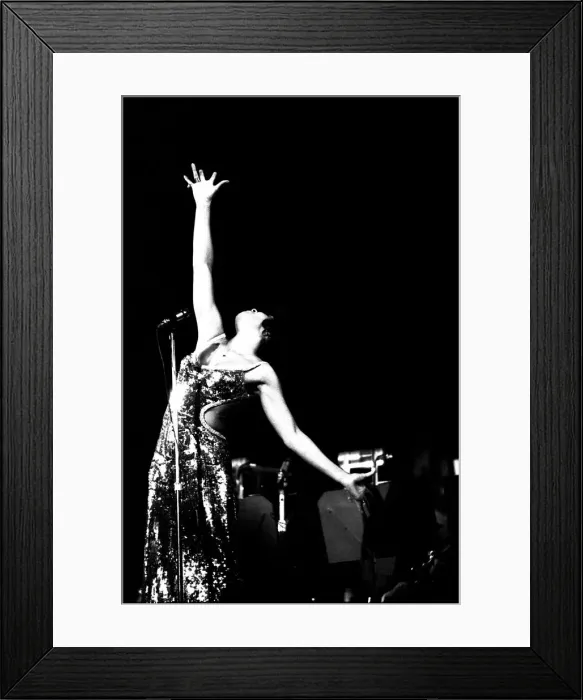 Framed Print : Shirley Bassey performing on stage in concert at Newcastle City Hall 30th April 1971