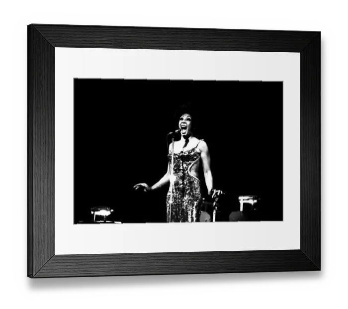 Framed Print : Shirley Bassey performing on stage in concert at Newcastle City Hall 30th April 1971