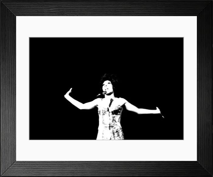 Framed Print : Shirley Bassey performing on stage in concert at Newcastle City Hall 30th April 1971 Framed Print : Shirley Bassey performing on stage in concert at Newcastle City Hall 30th April 1971