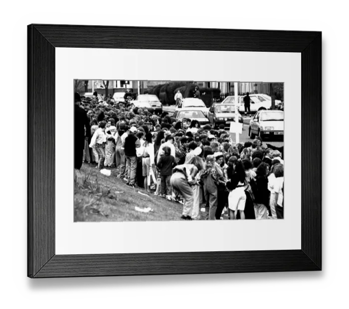 Framed Print : Lib - Boy Band New Kids on the Block perform at Whitley Bay Ice Rink 27 April 1990 Framed Print : Lib - Boy Band New Kids on the Block perform at Whitley Bay Ice Rink 27 April 1990