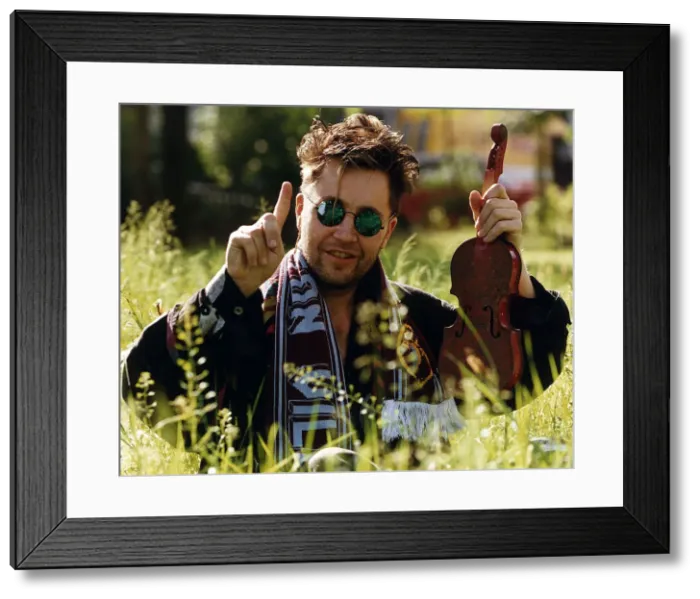 Framed Print : Nigel Kennedy the violinist Framed Print : Nigel Kennedy the violinist