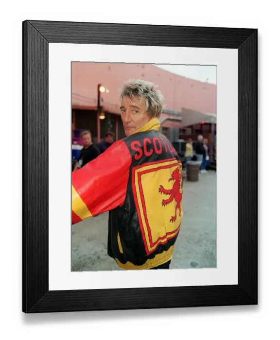Framed Print : Rod Stewart wearing Scottish leather jacket June 1999 In Manhattan NEW YORK USA Framed Print : Rod Stewart wearing Scottish leather jacket June 1999 In Manhattan NEW YORK USA