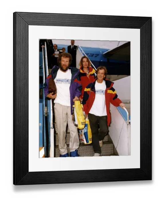 Framed Print : Sir Ranulph Fiennes Expolorer with Dr Michael Stroud At London Airport