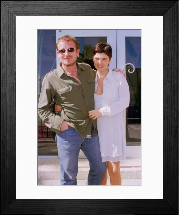 Framed Print : Bono and his wife Ali in Florida Framed Print : Bono and his wife Ali in Florida