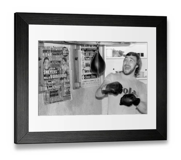 Framed Print : Boxer: John H. Stracey: British and European Welterweight Champion John H