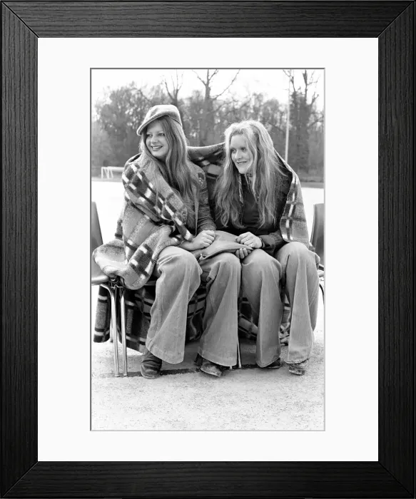 Framed Print : Sport: Unusual: Humour: Marbles Championship: The Worlds Marbles Championships took place Framed Print : Sport: Unusual: Humour: Marbles Championship: The Worlds Marbles Championships took place