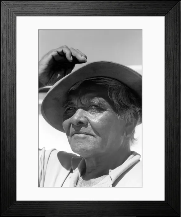 Framed Print : Resident of Marble Face, Western Australia, a remote mining town 64 year old Paddy Blair