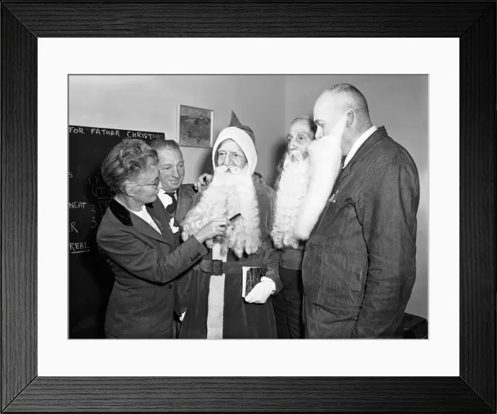 Framed Print : School for Father Christmases at Henrys Stores, Birmingham. Dr