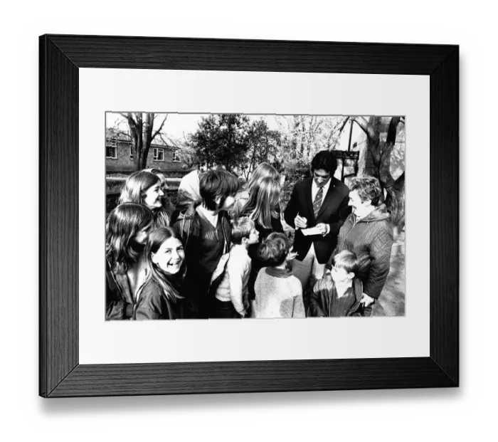 Framed Print : Frankie Vaughan signs autographs for fans during a visit to Ryton Park Country Club to Framed Print : Frankie Vaughan signs autographs for fans during a visit to Ryton Park Country Club to