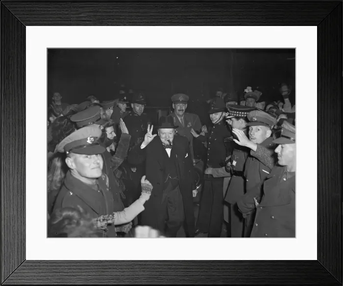 Framed Print : Former Prime Minister and leader of the Tory party seen here greeting the crowd outside