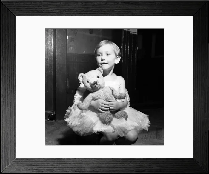 Framed Print : 3 year old Susan Moroney at the Slocombe School of Ballet, Cardiff Framed Print : 3 year old Susan Moroney at the Slocombe School of Ballet, Cardiff