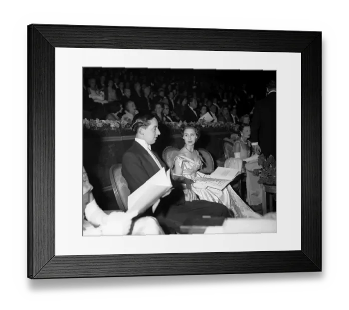 Framed Print : Princess Margaret and William Wallace June 1953 at the premiere of the film