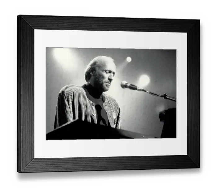 Framed Print : Maurice Gibb of the Bee Gees, in concert at the Birmingham NEC. 22  /  6  /  1989