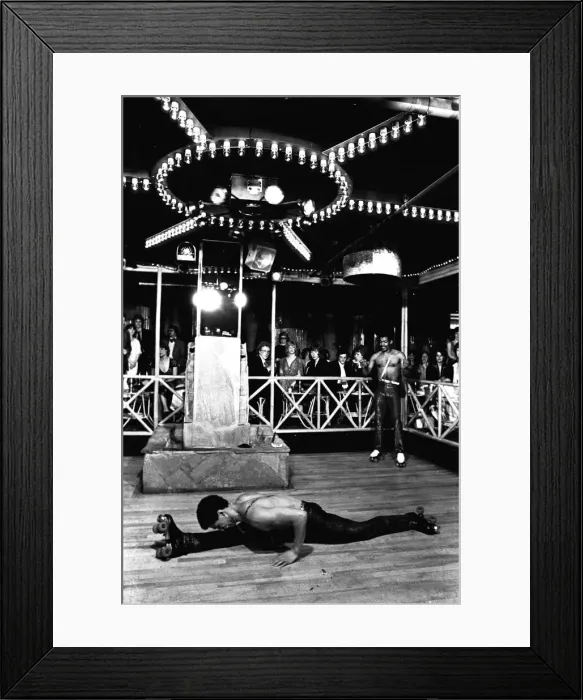 Framed Print : Princess Margaret visits the Tuxedo Junction club in Newcastle, on June 1 Framed Print : Princess Margaret visits the Tuxedo Junction club in Newcastle, on June 1