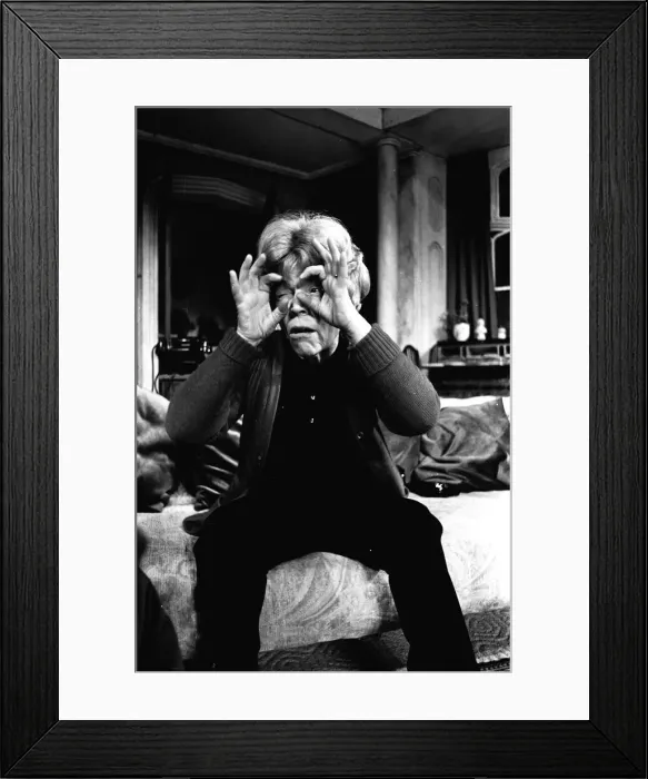 Framed Print : Patricia Hayes who is appearing in Relative Values, at the Theatre Royal, Newcastle Framed Print : Patricia Hayes who is appearing in Relative Values, at the Theatre Royal, Newcastle