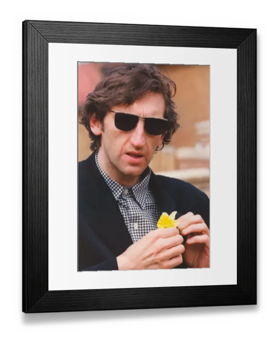 Framed Print : Jimmy Nail at the topping out ceremony for the Marie Curie Cancer Care Hospice in