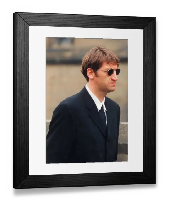 Framed Print : Actor Jimmy Nail. (Circa 1996) Framed Print : Actor Jimmy Nail. (Circa 1996)
