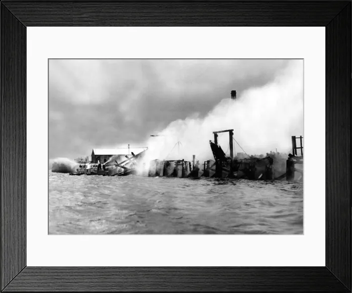 Framed Print : Fire floats lay alongside the quay to fight the blaze from the Newcastle riverside Framed Print : Fire floats lay alongside the quay to fight the blaze from the Newcastle riverside