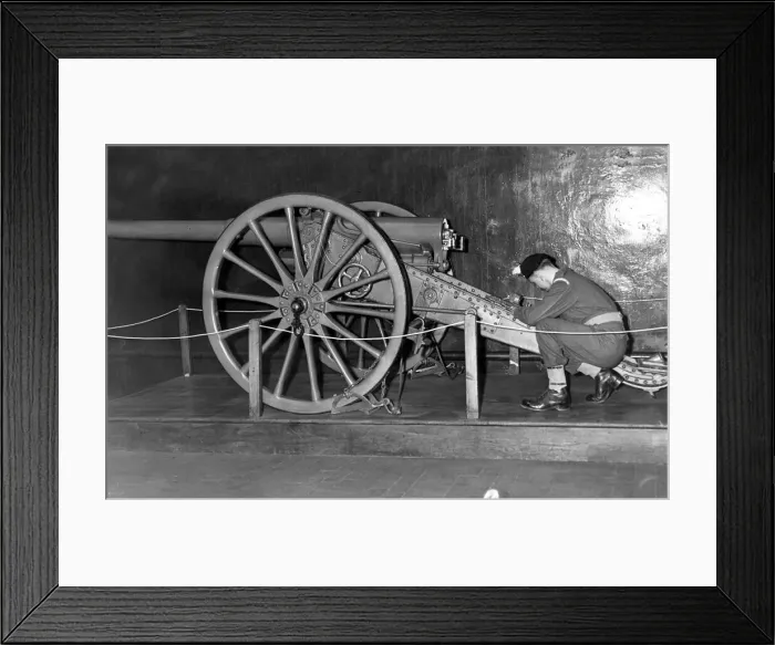 Framed Print : Fusilier T. Russon, writes the history of the Boer War gun, an Elswick Battery gun Framed Print : Fusilier T. Russon, writes the history of the Boer War gun, an Elswick Battery gun