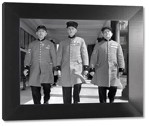 Three Chelsea pensioners who once served in the Durham Ligh Infanctry