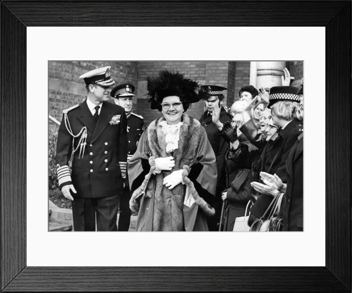Framed Print : Prince Philip, Duke of Edinburgh, visits the Byker Wall Housing development in Byker Framed Print : Prince Philip, Duke of Edinburgh, visits the Byker Wall Housing development in Byker