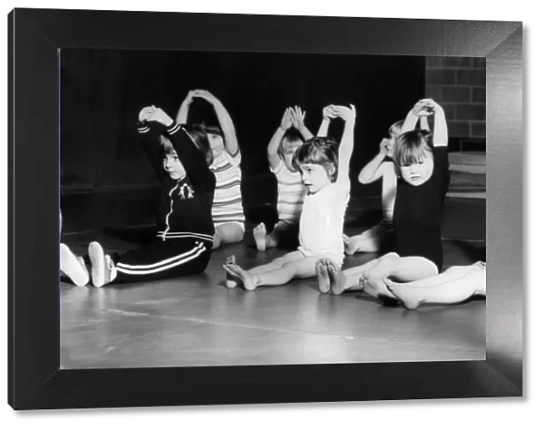 Children: Picture show gymnastic class of toddlers. June 1979 P023369