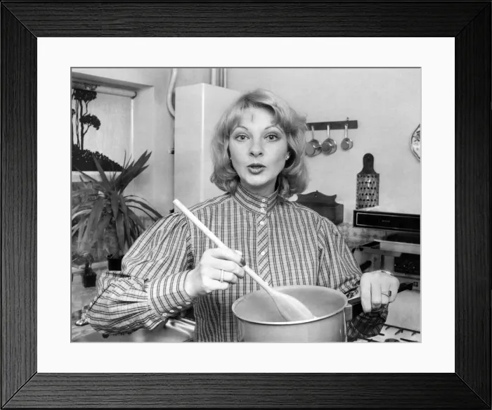 Framed Print : Mandy in suburbia. Shes 37, with a teenage daughter and is an authority on cooking Framed Print : Mandy in suburbia. Shes 37, with a teenage daughter and is an authority on cooking