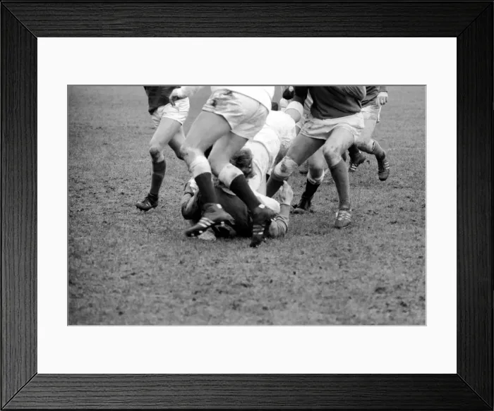 Framed Print : Rugby Union International: England v. Ireland. February 1972 72-1415-072 Framed Print : Rugby Union International: England v. Ireland. February 1972 72-1415-072