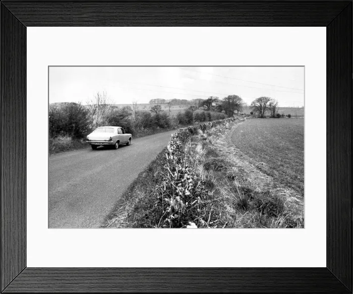 Framed Print : A typical scene of a British country lane Framed Print : A typical scene of a British country lane
