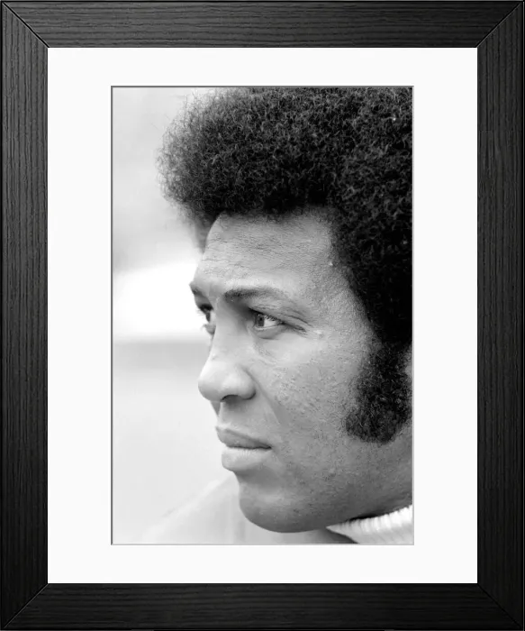 Framed Print : Boxer: Jimmy Ellis. November 1974 S74-6569 Framed Print : Boxer: Jimmy Ellis. November 1974 S74-6569
