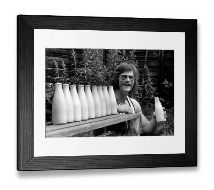 Framed Print : Mike Winch (athelete shot-putter) puts his success down to drinking milk
