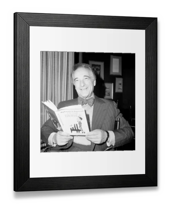 Framed Print : Victor Borge (Pianist and Comedian) reception at London Press Club. March 1974 S74-1488