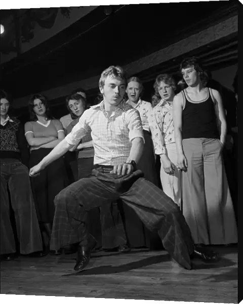 Wigan Casino Dancers 1975 dancing Northern Soul
