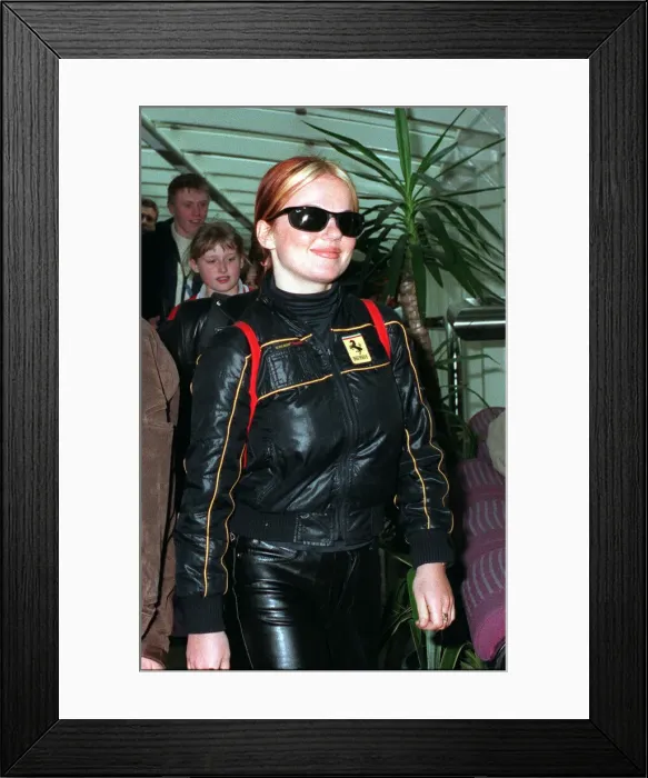 Framed Print : GINGER AT GLASGOW AIRPORT APRIL 1998 Spice Girls wearing a black jacket Framed Print : GINGER AT GLASGOW AIRPORT APRIL 1998 Spice Girls wearing a black jacket