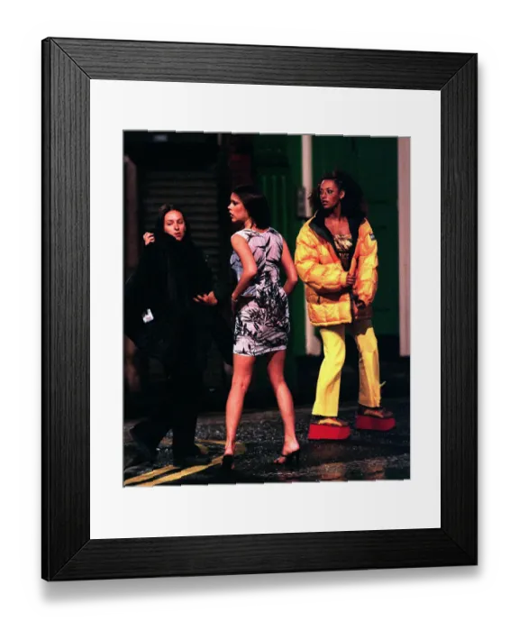 Framed Print : Pop Group Spice Girls filming in Holborn June 1997 for their new film