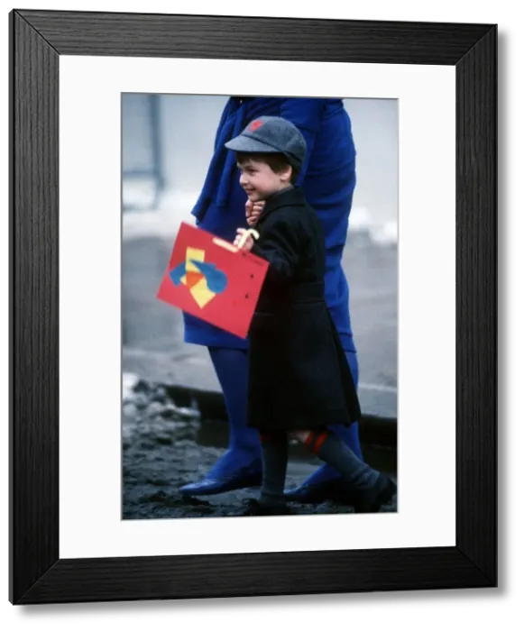 Framed Print : Prince William arriving at his first day at school