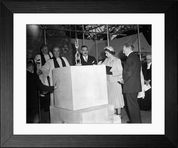 Framed Print : Princess Elizabeth 1949 Princess (later Queen) Elizabeth laying foundation stone of Framed Print : Princess Elizabeth 1949 Princess (later Queen) Elizabeth laying foundation stone of