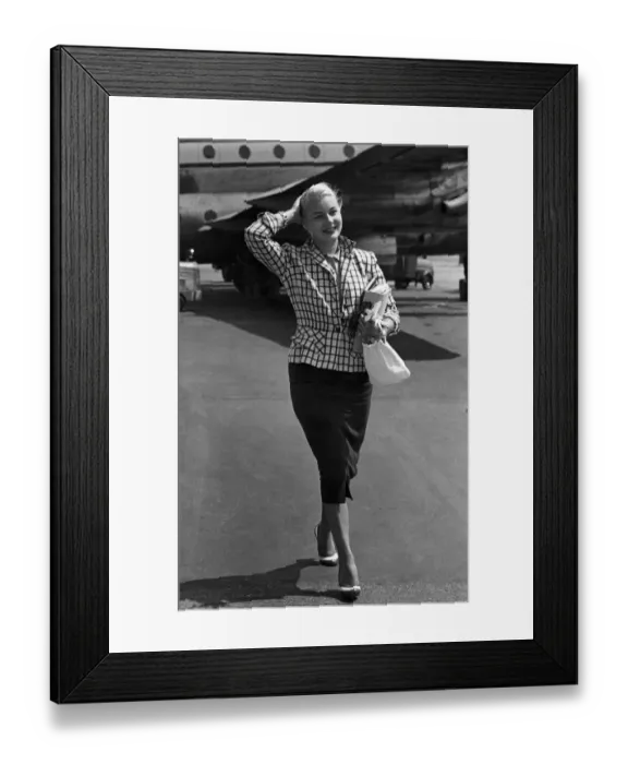 Framed Print : American film actress Barbara Payton arriving in London