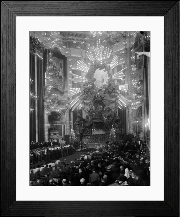 Framed Print : Beatification of Joan of Arc at St Peter s, in Rome Framed Print : Beatification of Joan of Arc at St Peter s, in Rome