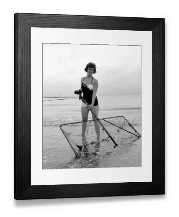 Framed Print : Girl with fishing net at Margate 17th July 1960 Framed Print : Girl with fishing net at Margate 17th July 1960