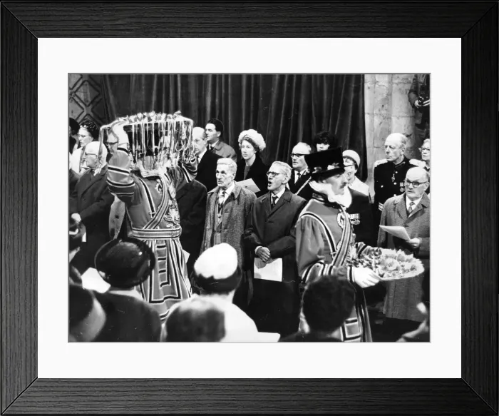 Framed Print : Queen Elizabeth II - the Maundy Money Ceremony at Durham Cathedral - the Queen gives out