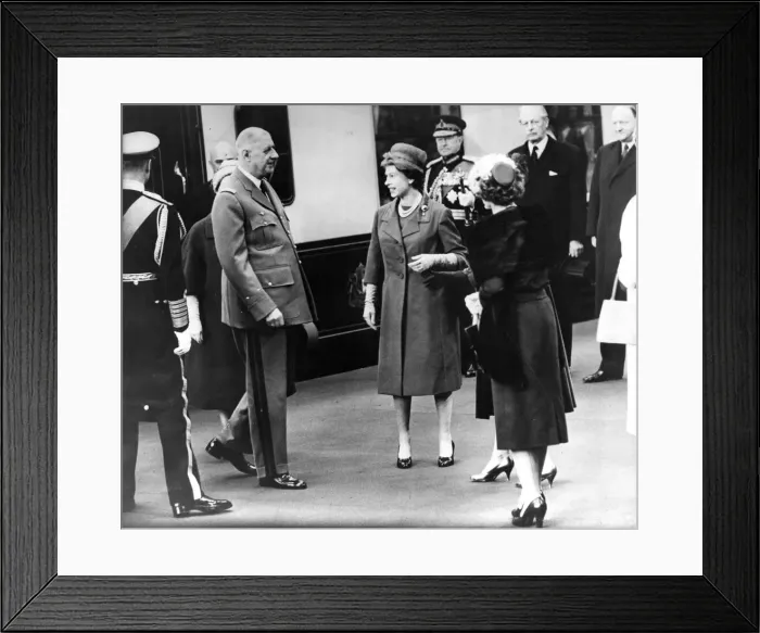 Framed Print : Queen Elizabeth II at Victoria Station greeting the arrival of Charles De Gaulle Framed Print : Queen Elizabeth II at Victoria Station greeting the arrival of Charles De Gaulle