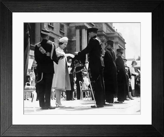Framed Print : Queen Elizabeth II presents banners to Gurkhas Rifles at Buckingham Palace Framed Print : Queen Elizabeth II presents banners to Gurkhas Rifles at Buckingham Palace