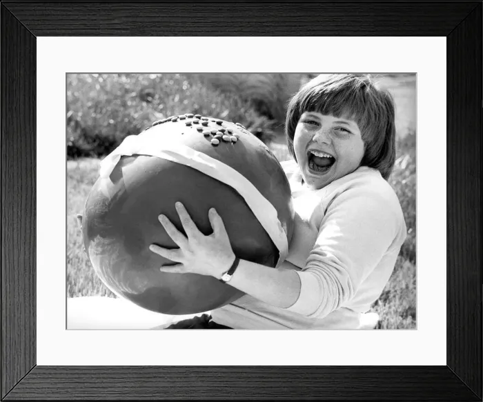 Framed Print : Lynn McGiven of Birtley won this giant Easter egg in a Chronicle Easter card colouring Framed Print : Lynn McGiven of Birtley won this giant Easter egg in a Chronicle Easter card colouring