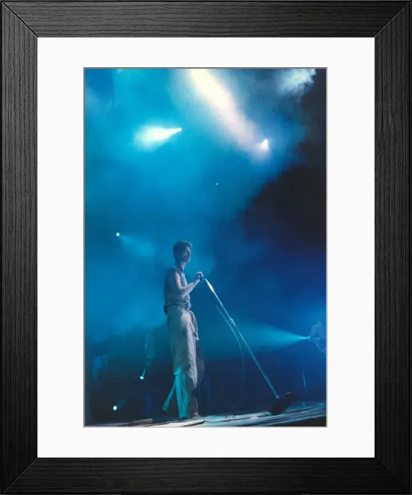 Framed Print : David Bowie performing on the opening night of the Newcastle Arena. 08 / 12 / 95 Framed Print : David Bowie performing on the opening night of the Newcastle Arena. 08 / 12 / 95