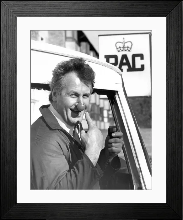 Framed Print : RAC patrolman Tommy Burgess helping to raise Comic Relief cash in 1989